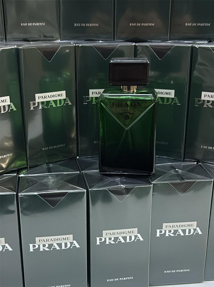 Prada Paradigme Edp Erkek Parfümü 100ml