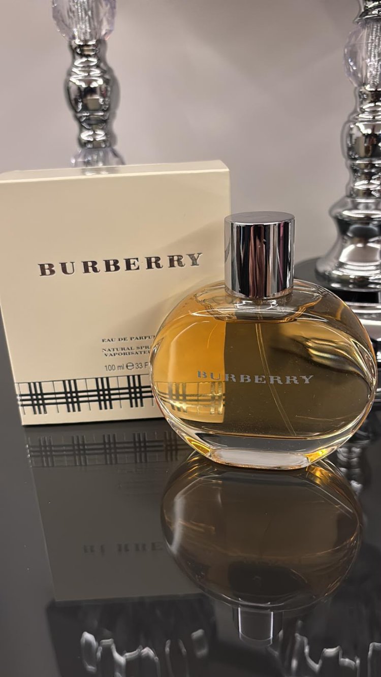Burberry Classic Edp Kadın Parfümü 100ml
