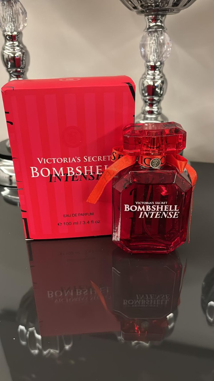 Victoria's Bombshell İntense Edp Kadın Parfümü 100ml