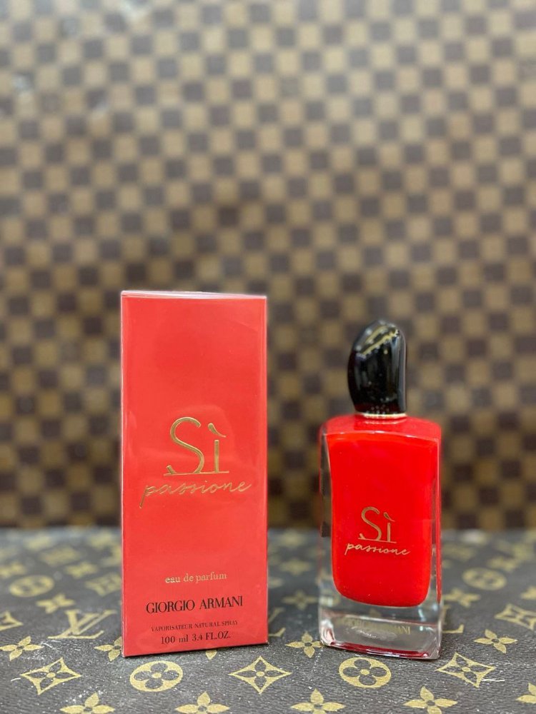 Giorgio Armani Sì Passione Kadın 