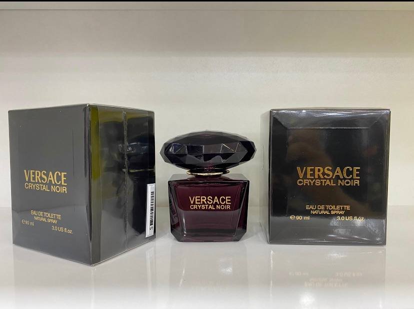 Versace Crystal Noir Kadın 