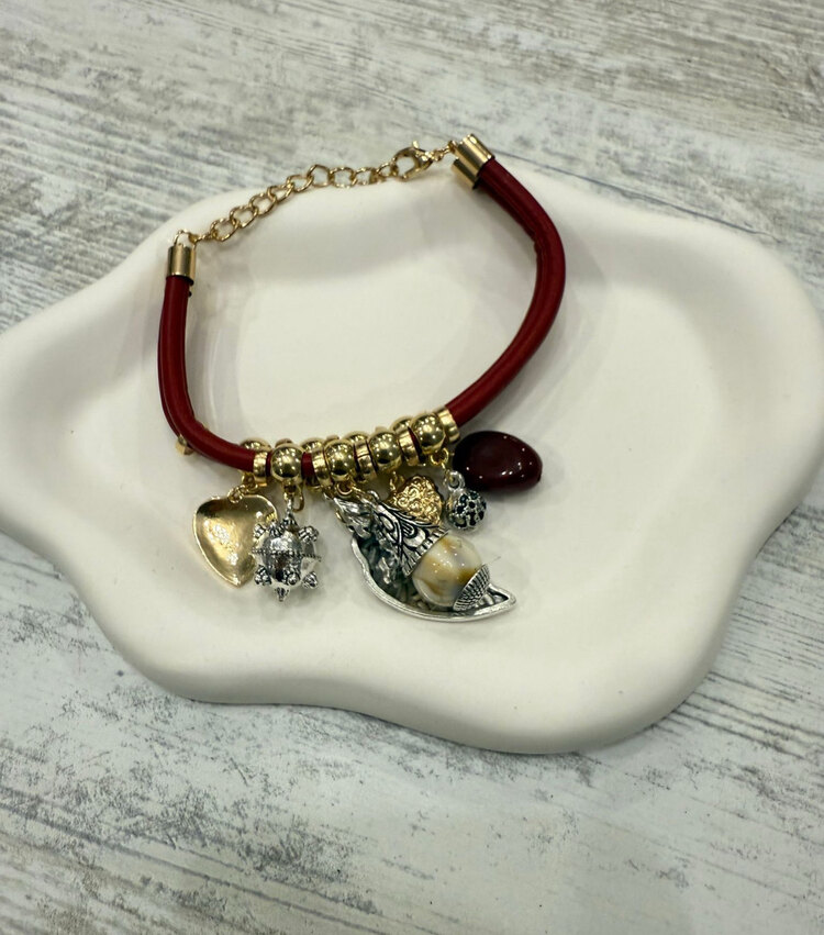 Charm bileklik
