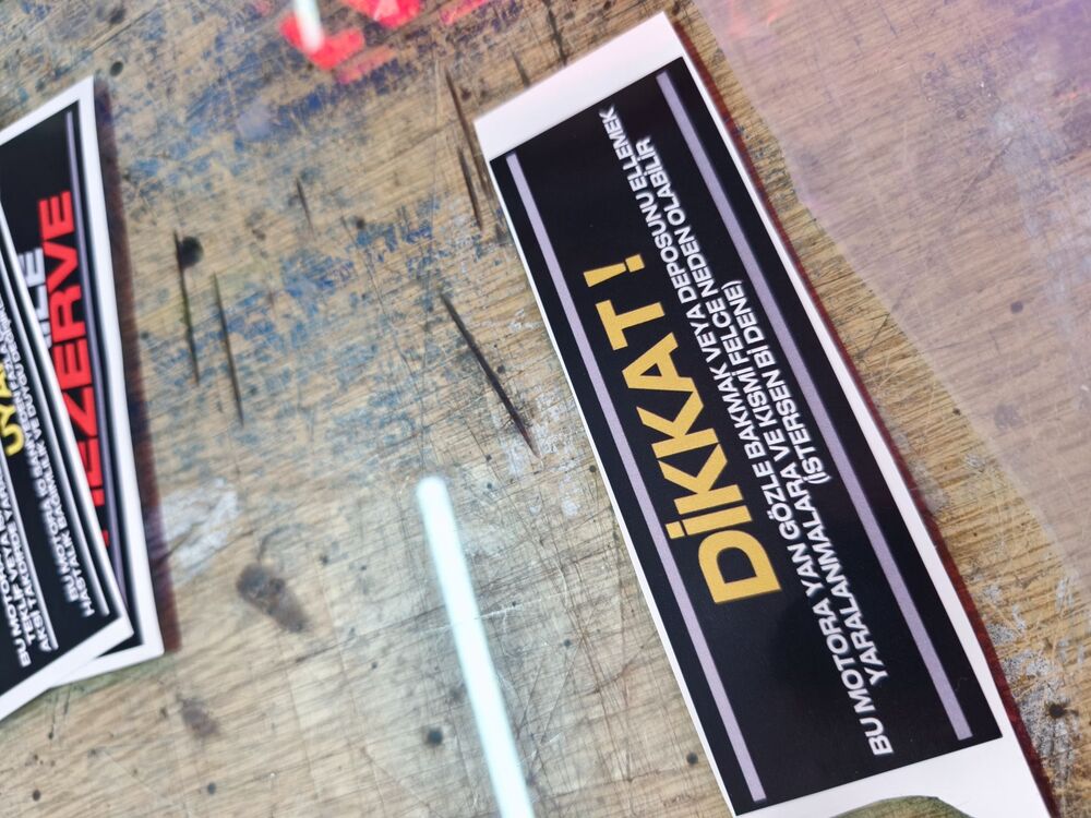 DİKKAT STİCKER 2