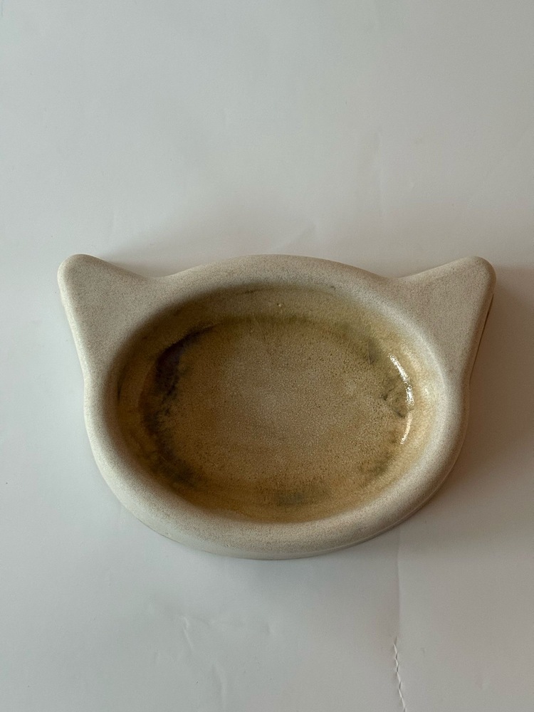 Beyaz mama kabı