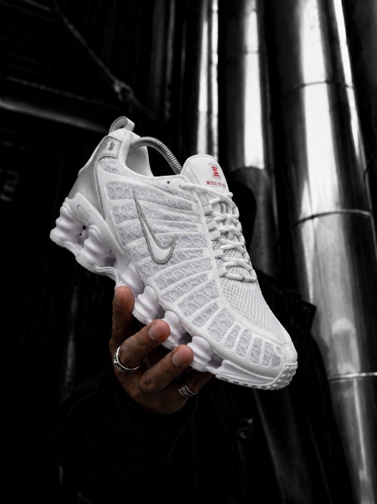 ​Nike Shox TL - White / Metallic Silver

