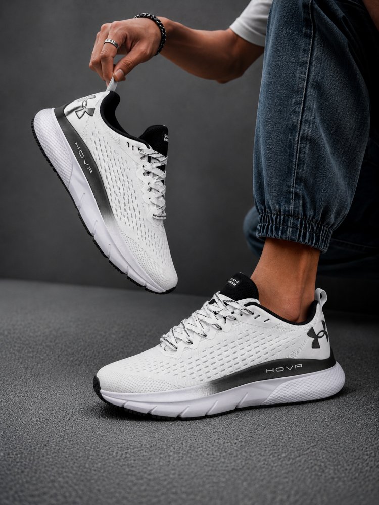 ​Under Armour UA HOVR™ – Beyaz / Siyah

