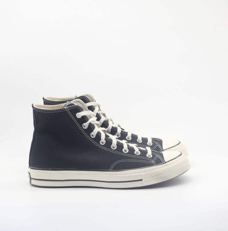 Converse Sneaker