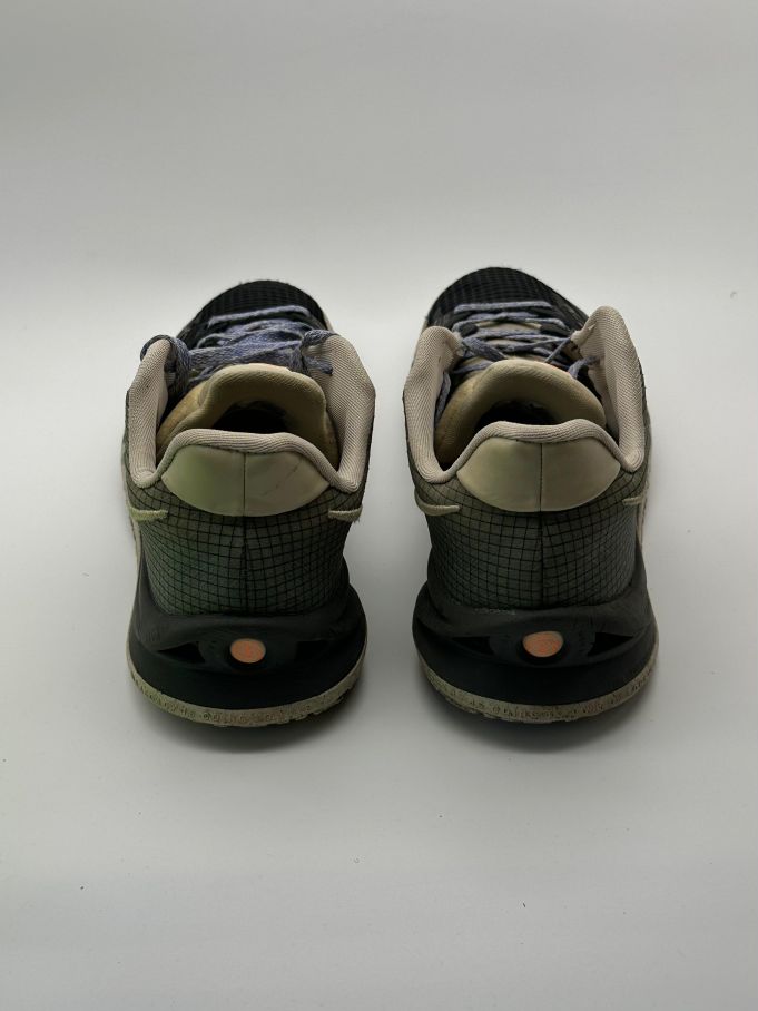 Nike Kyrie Low 4 Black Rattan