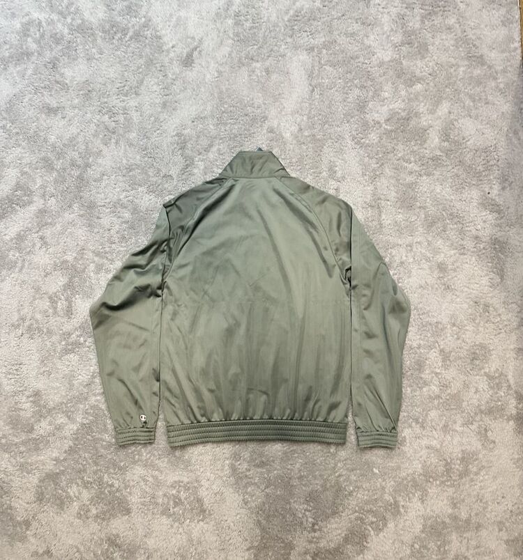 Champion Hirka - M / 38