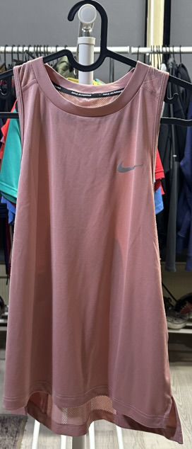 Nike Atlet / Fanila - S / 36