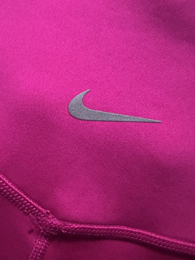 Nike Tayt - M / 38
