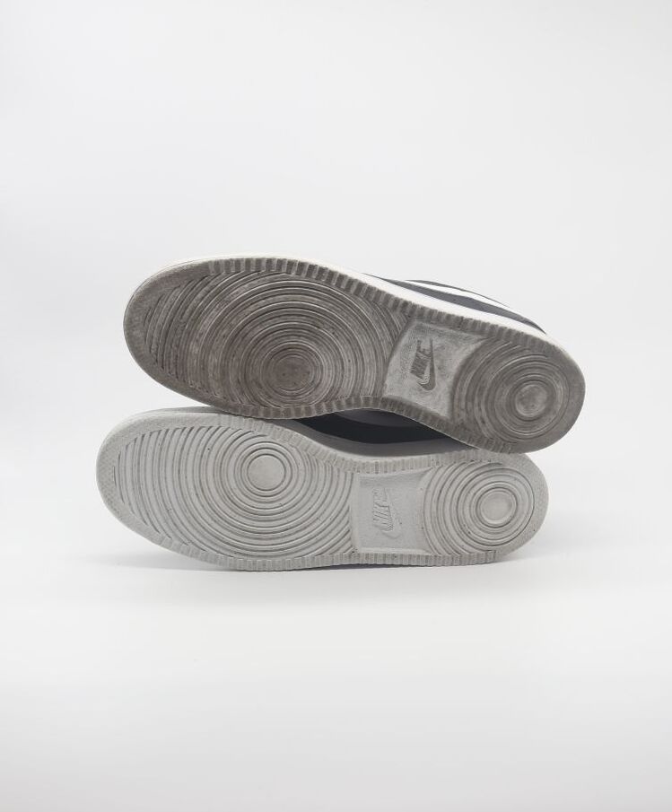 Nike Sneaker