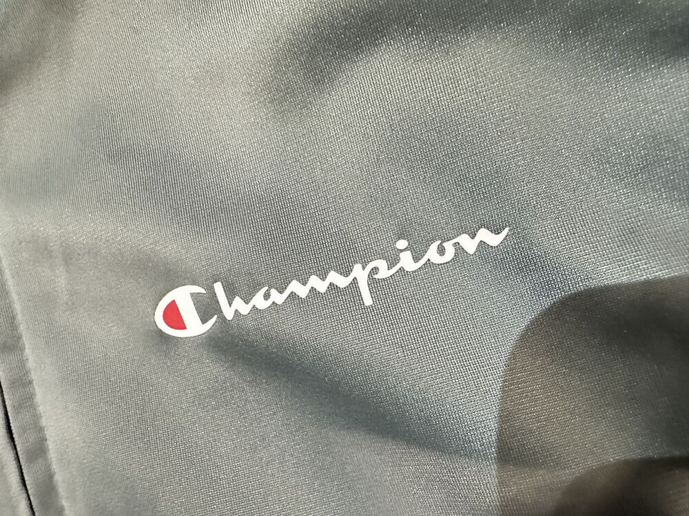 Champion Hirka - M / 38