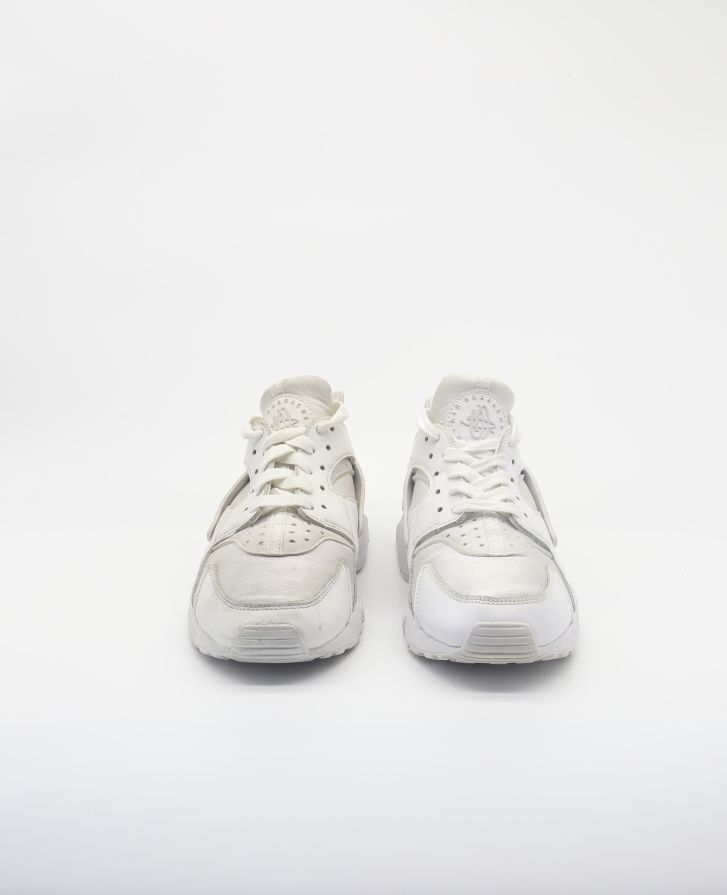 Nike Air Huarache Triple White