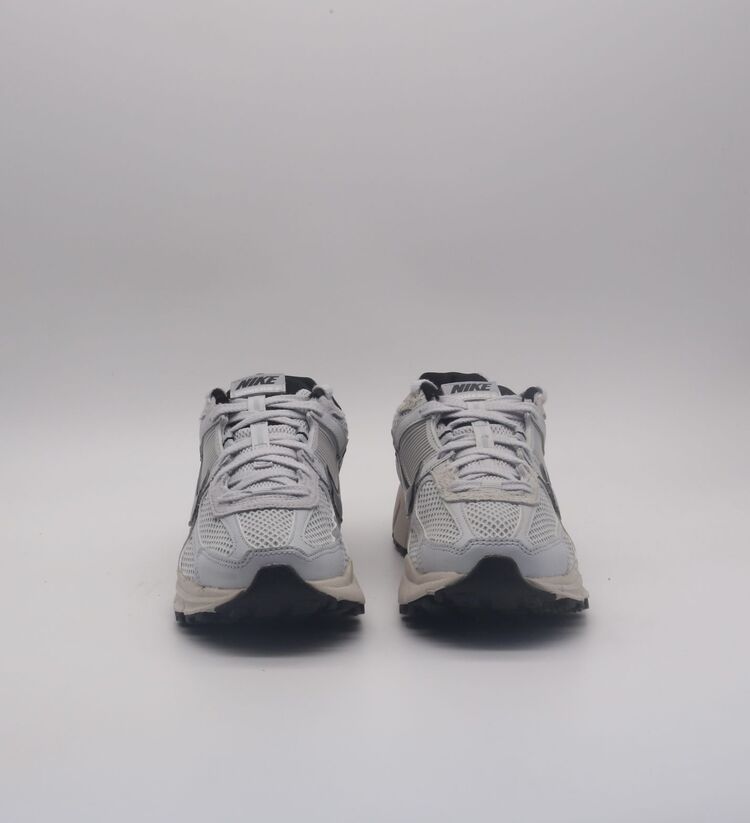 Nike Zoom Vomero 5 Pure Platinum