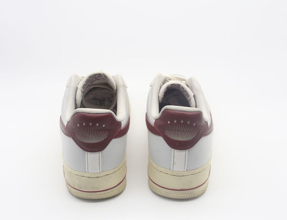 Nike Sneaker