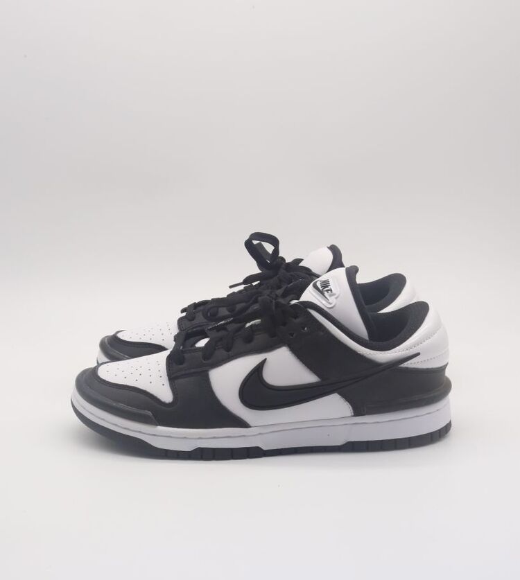 Nike Dunk Low Twist Panda