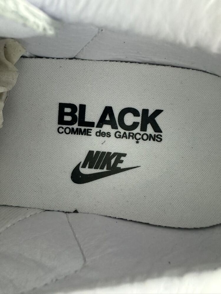 Nike Sneaker