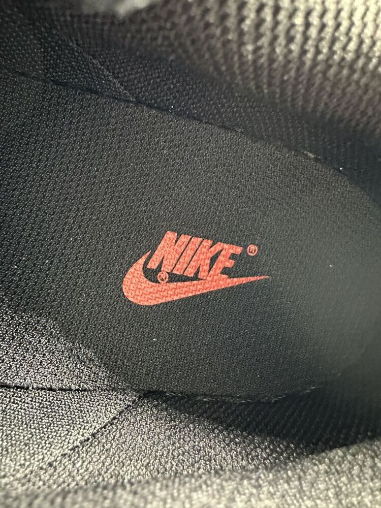 Nike Ebernon Low Black Habanero Red