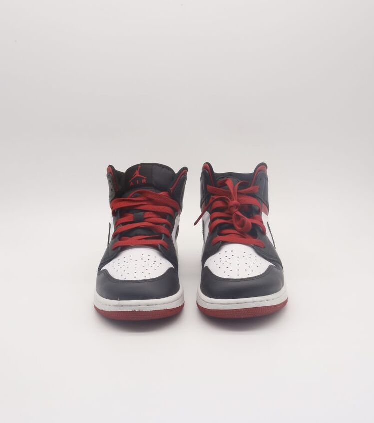 Air Jordan 1 Mid GS Gym Red Black Toe