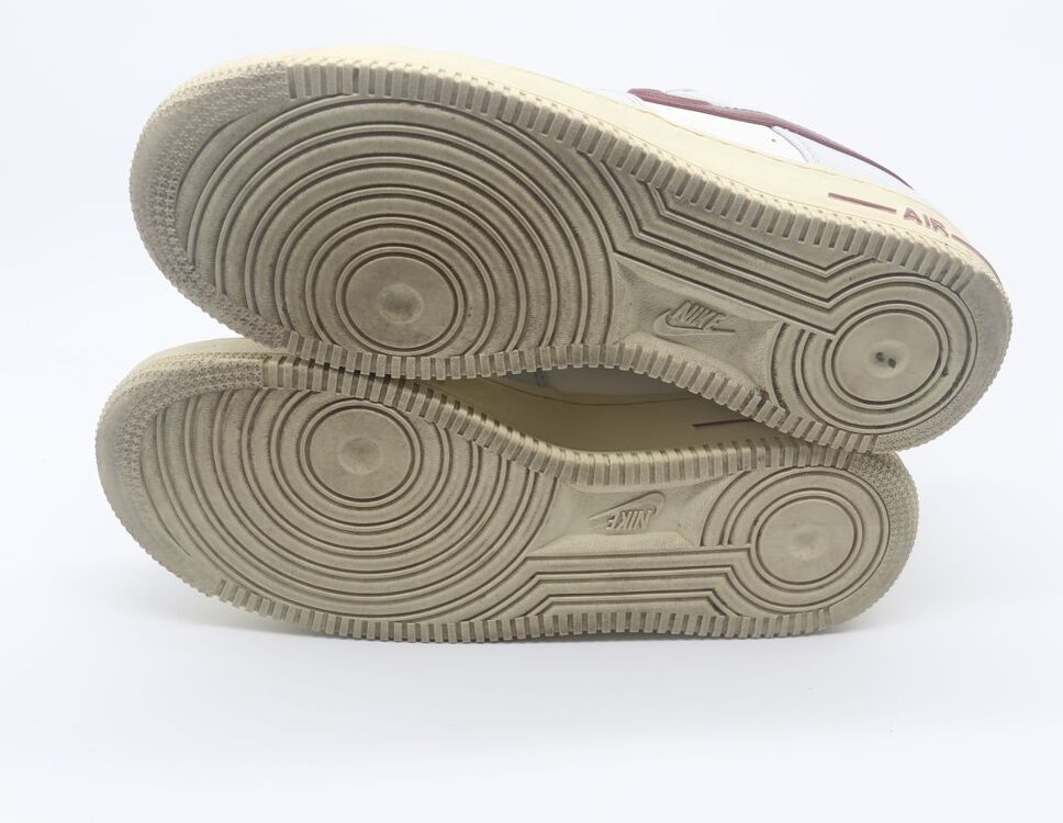 Nike Sneaker