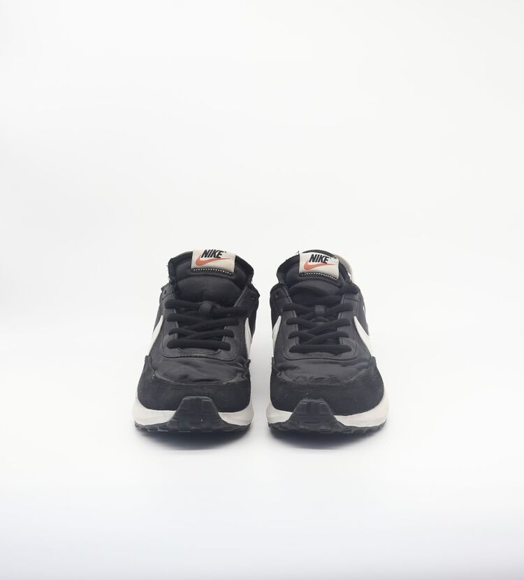 Nike Waffle Debut
