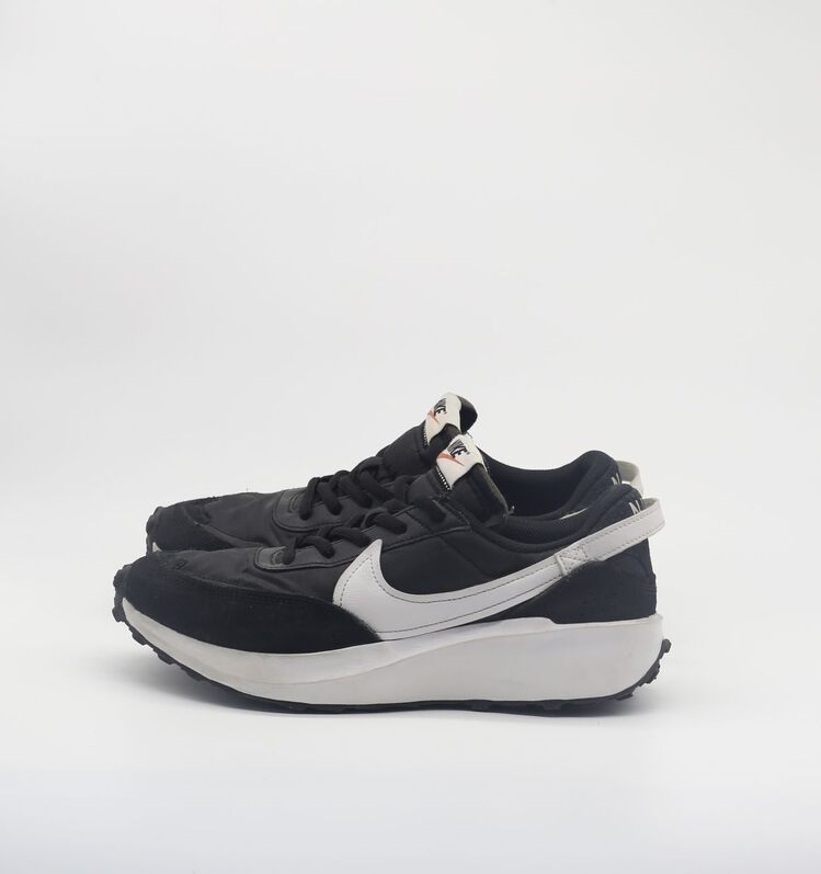 Nike Waffle Debut