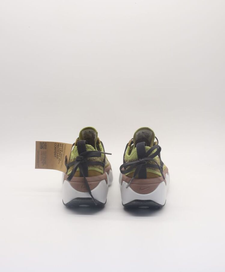 Nike Flyknit Bloom Bronzine