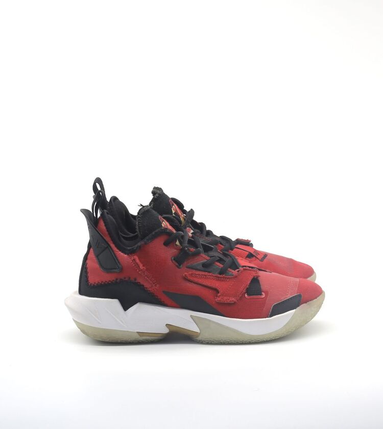 Air Jordan Why Not Zer0.4 Bred