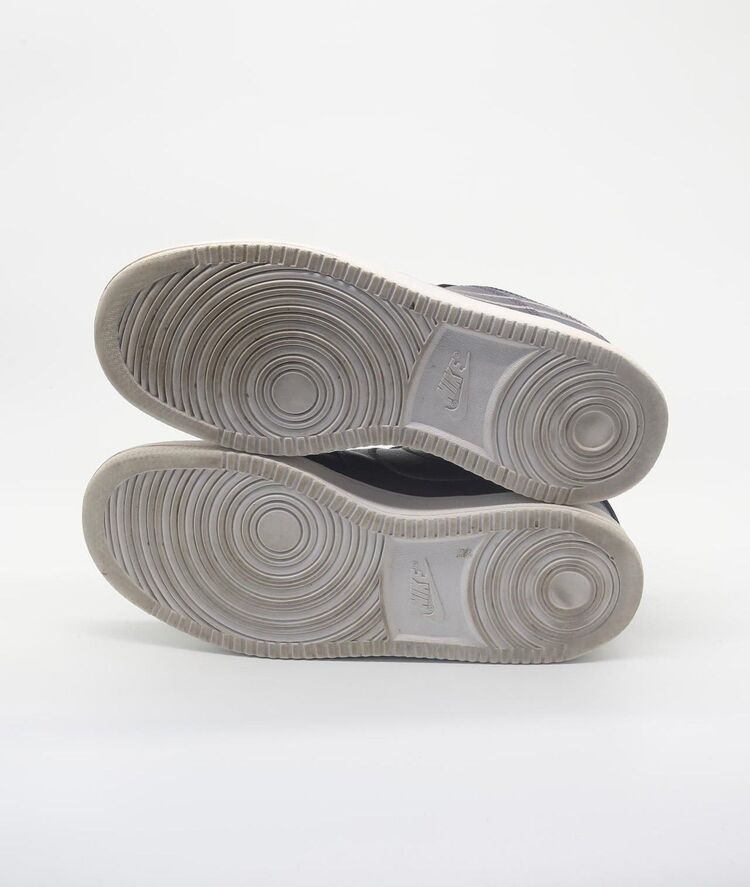 Nike Sneaker