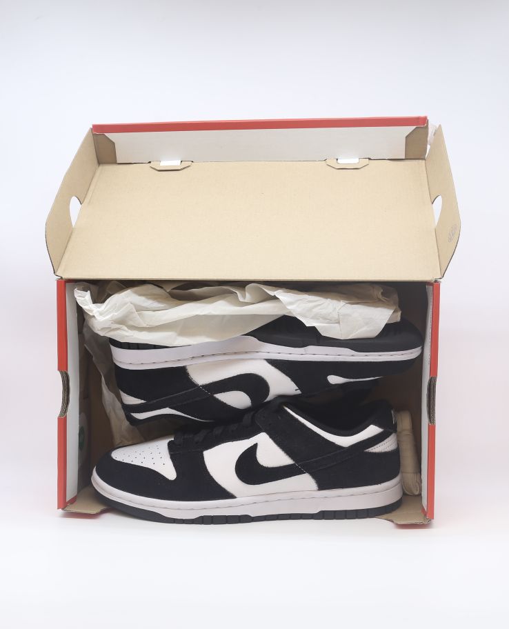 Nike Dunk Low Retro Suede Panda