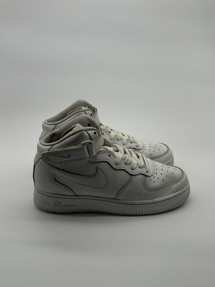 Nike Air Force 1 Mid LE GS Triple White