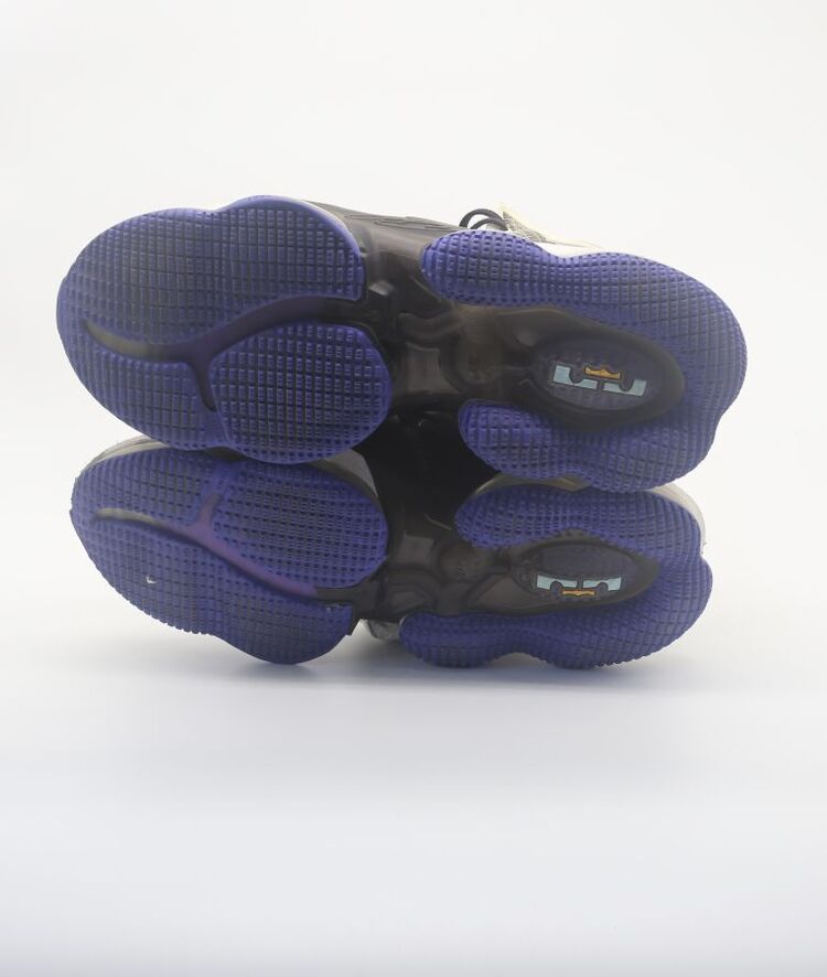 Nike CZ0203-002
