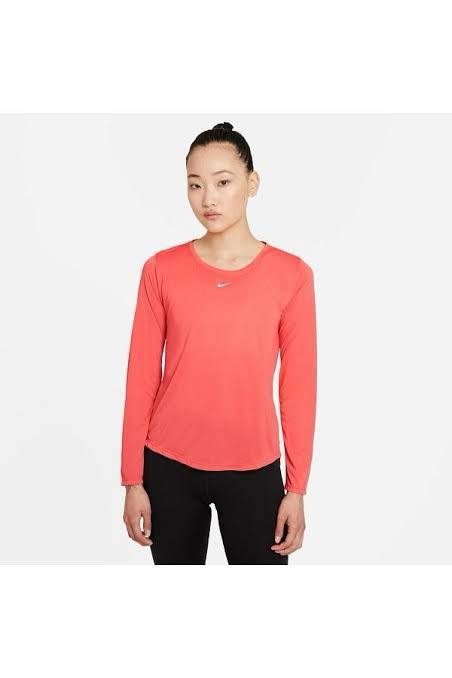 Nike T-Shirt - S / 36