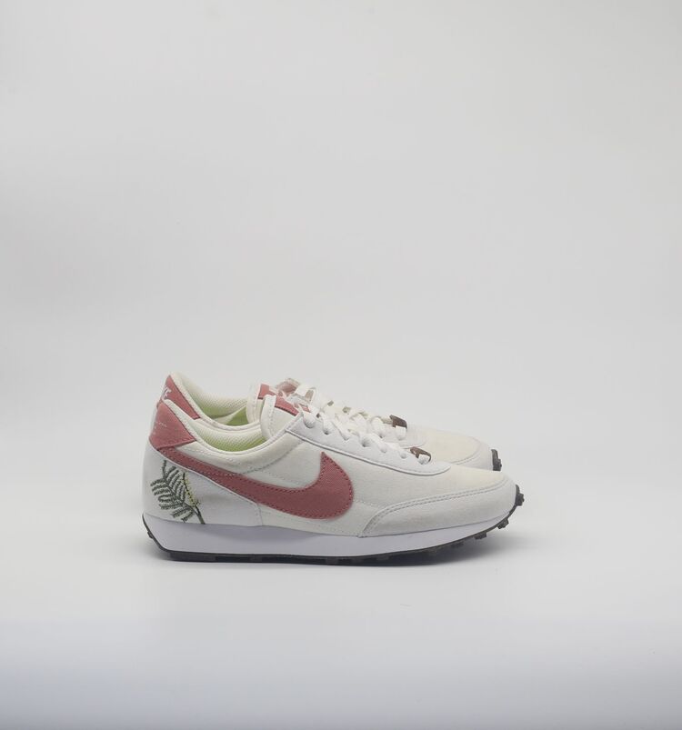 Nike Dbreak SE