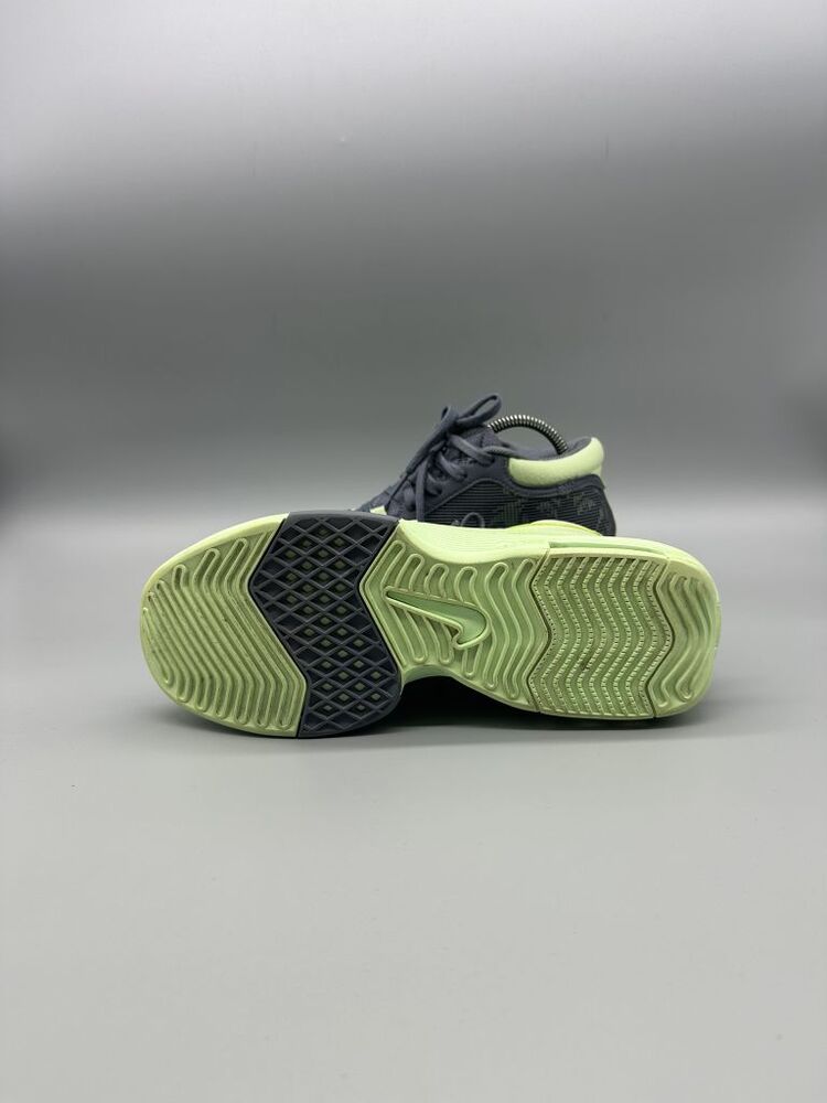 Nike LeBron Witness VIII Green