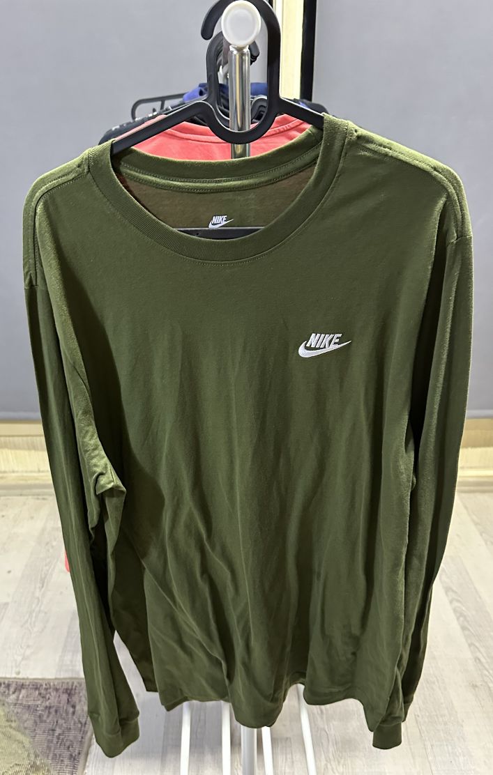 Nike T-Shirt - M / 38