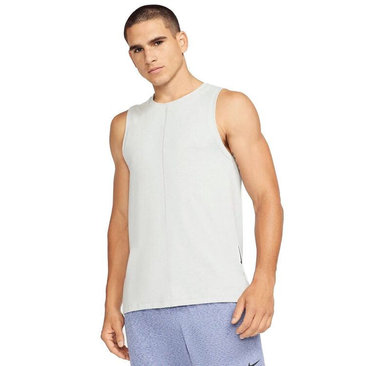Nike Atlet / Fanila - S / 36