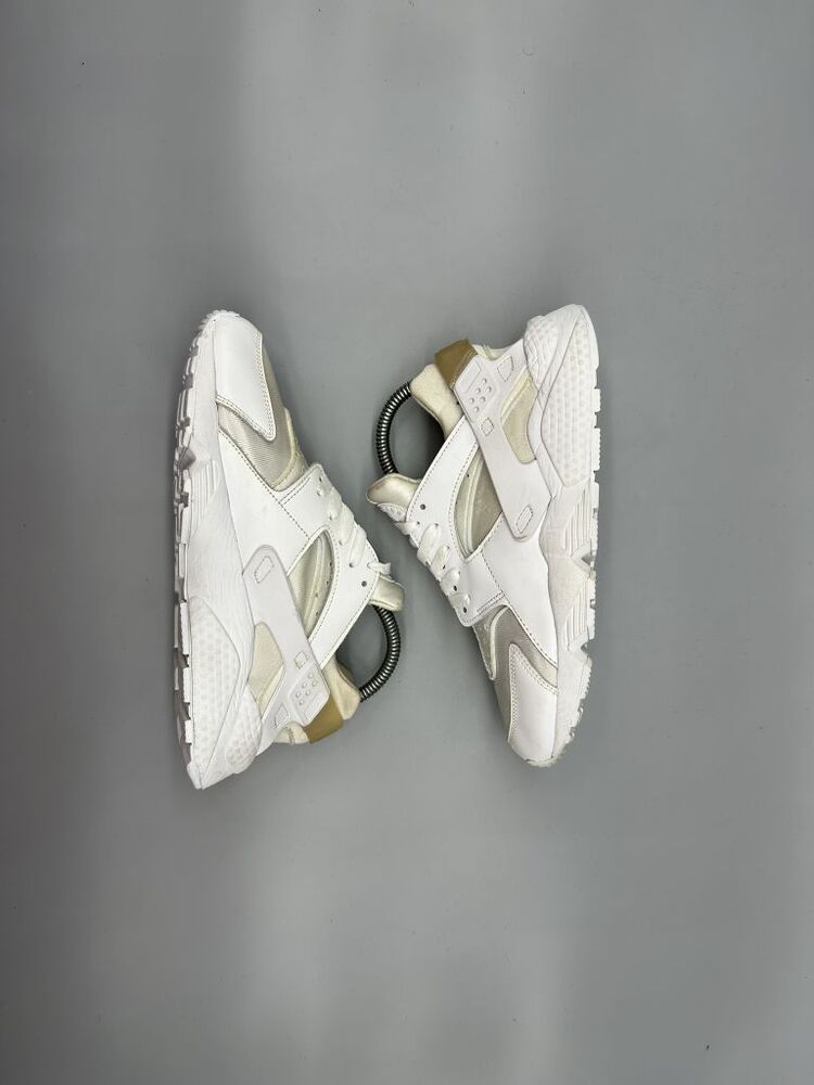 Nike Air Huarache Triple White