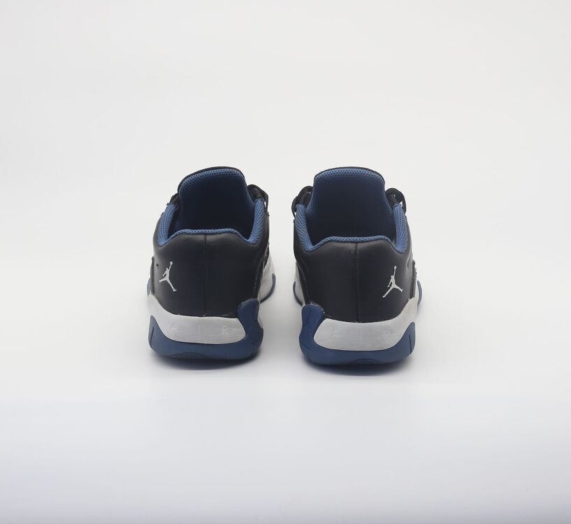 Air Jordan 11 CMFT Low GS