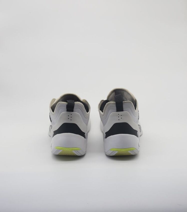 Nike DQ6513-107