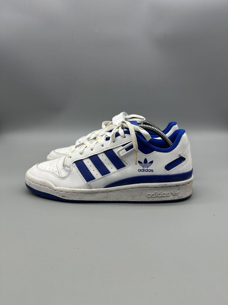 Adidas Sneaker