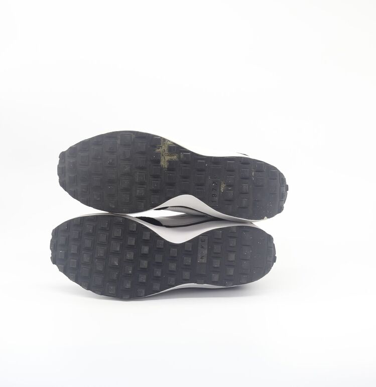 Nike Waffle Debut