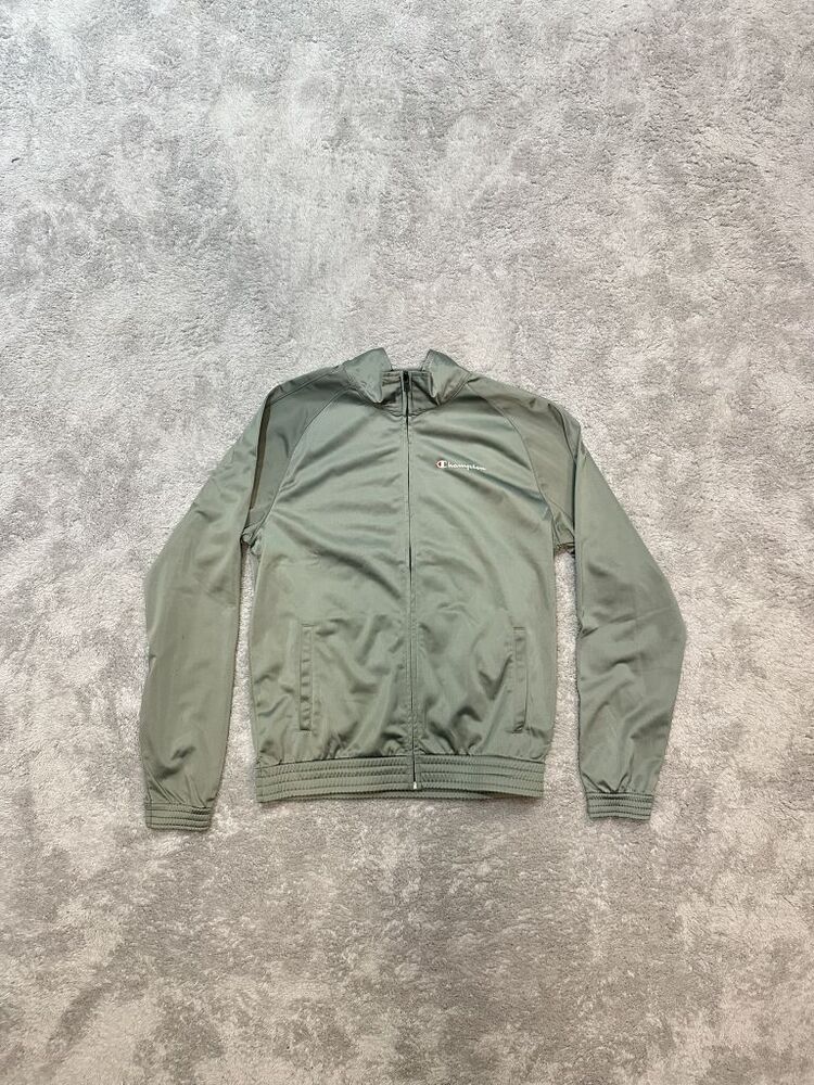 Champion Hirka - M / 38