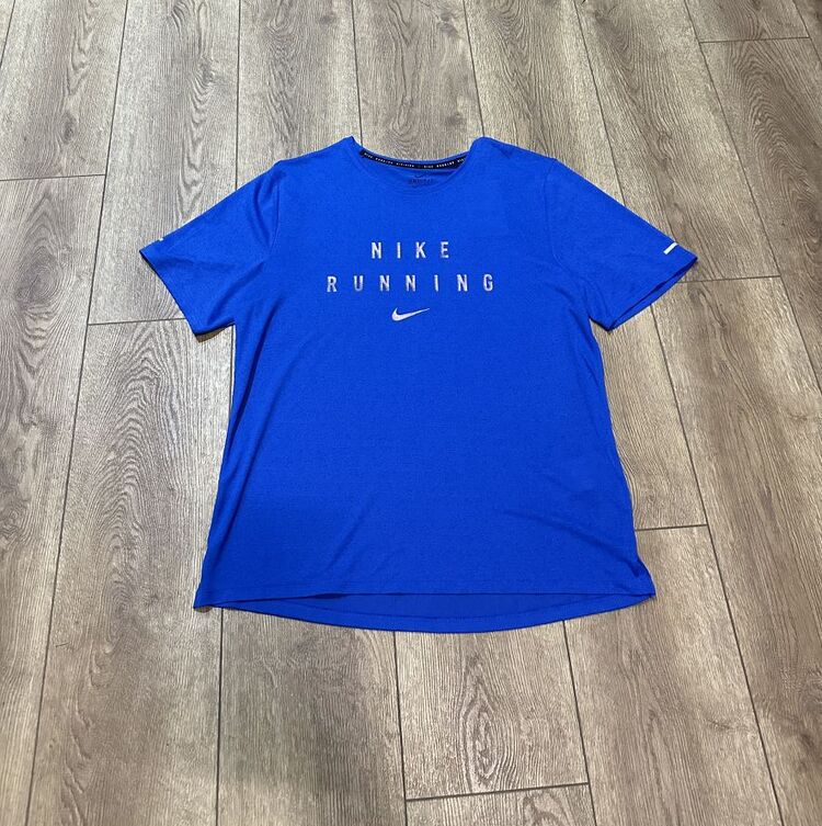 Nike T-Shirt - M / 38