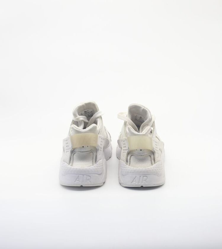 Nike Air Huarache Triple White