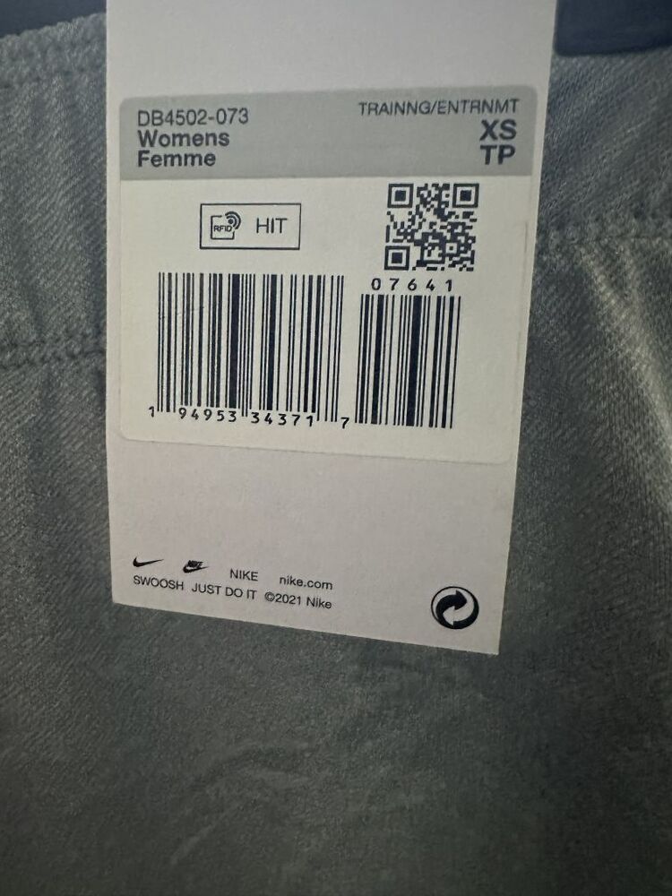 Nike Şort ve Bermuda