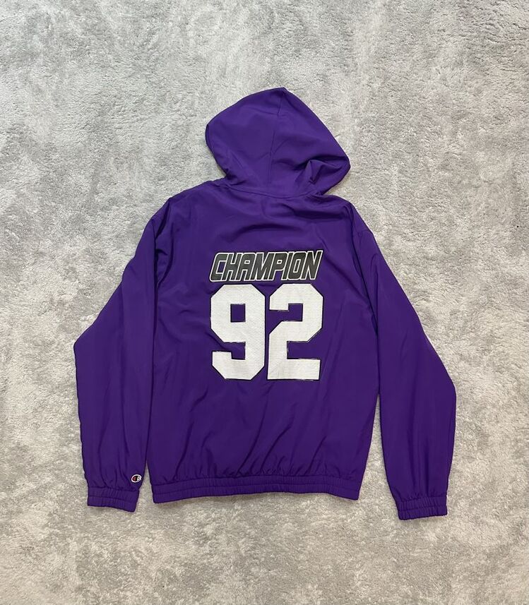 Champion Hirka - M / 38