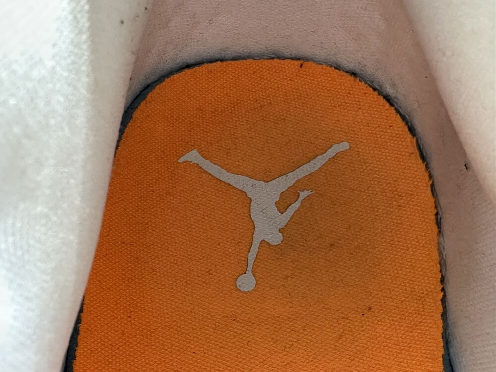 Nike Air Jordan 1 Mid SE Bright Citrus