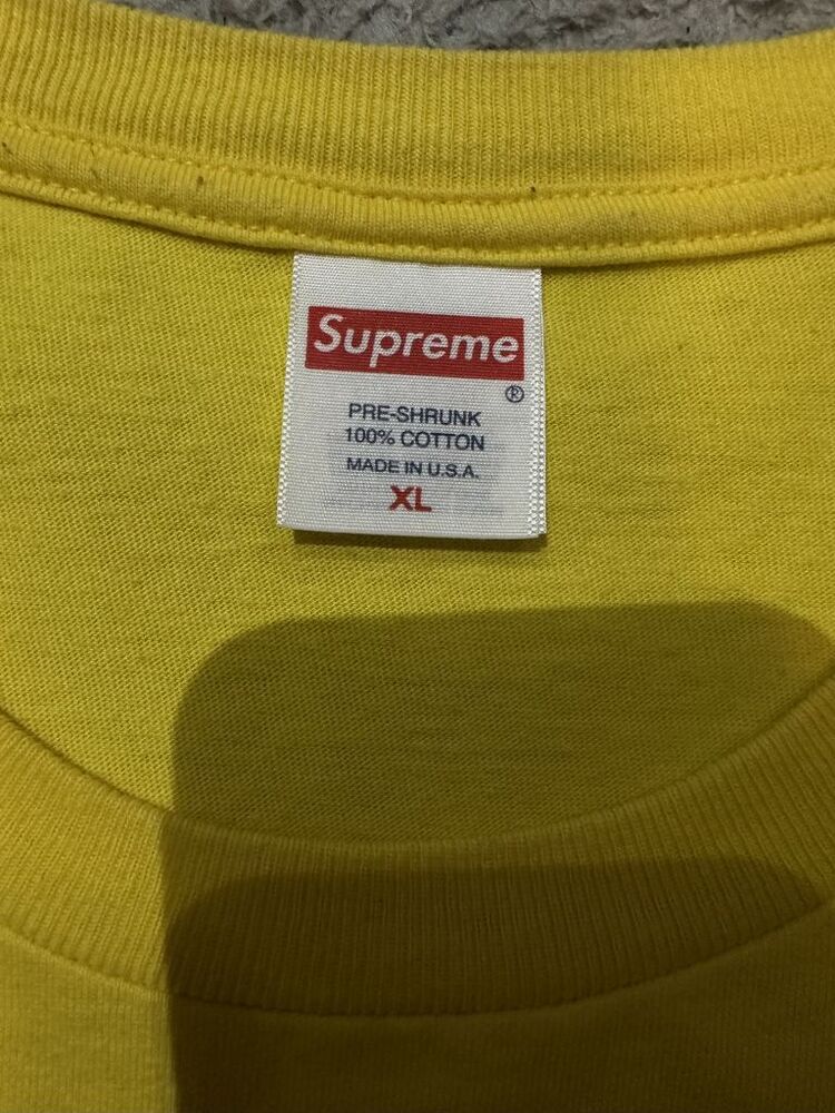 Supreme T-Shirt - XL / 42
